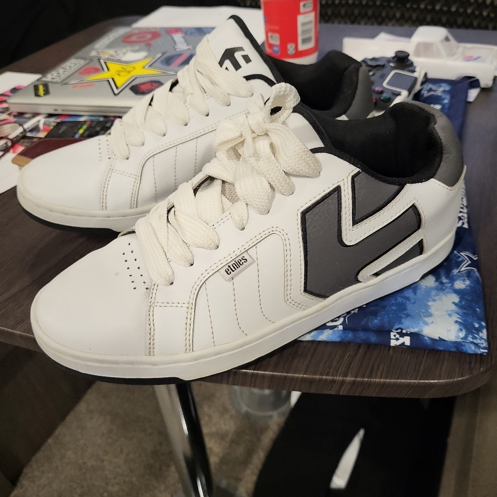Etnies fader 2 11